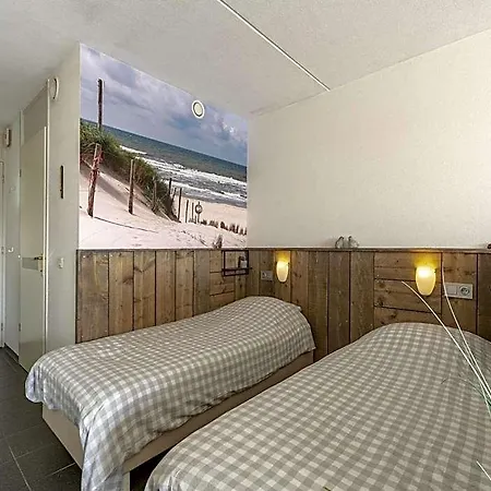 In Groote Keeten By The Hotel 4*